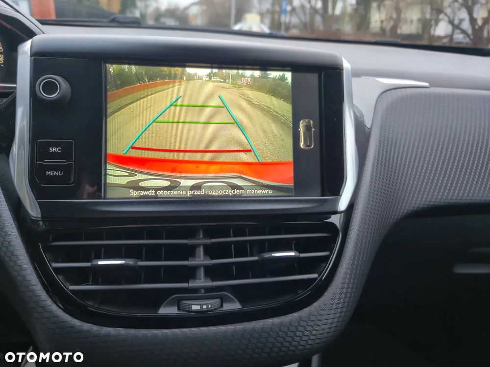 Peugeot 208 165 THP Stop & Start Allure - 21