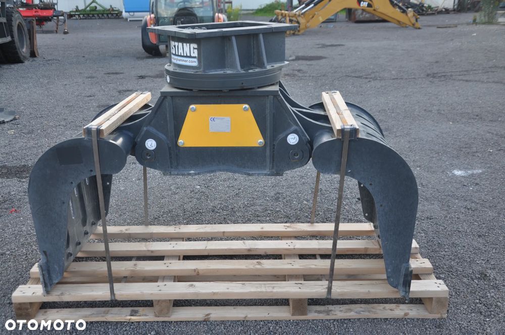 Chwytak sortujacy wyburzeniowy szczeka Mustang Hammer GRP 750