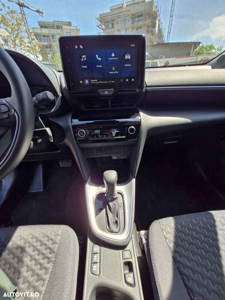 Toyota Yaris Cross - 19