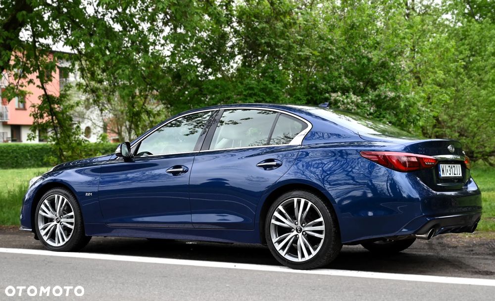 Infiniti Q50 - 24