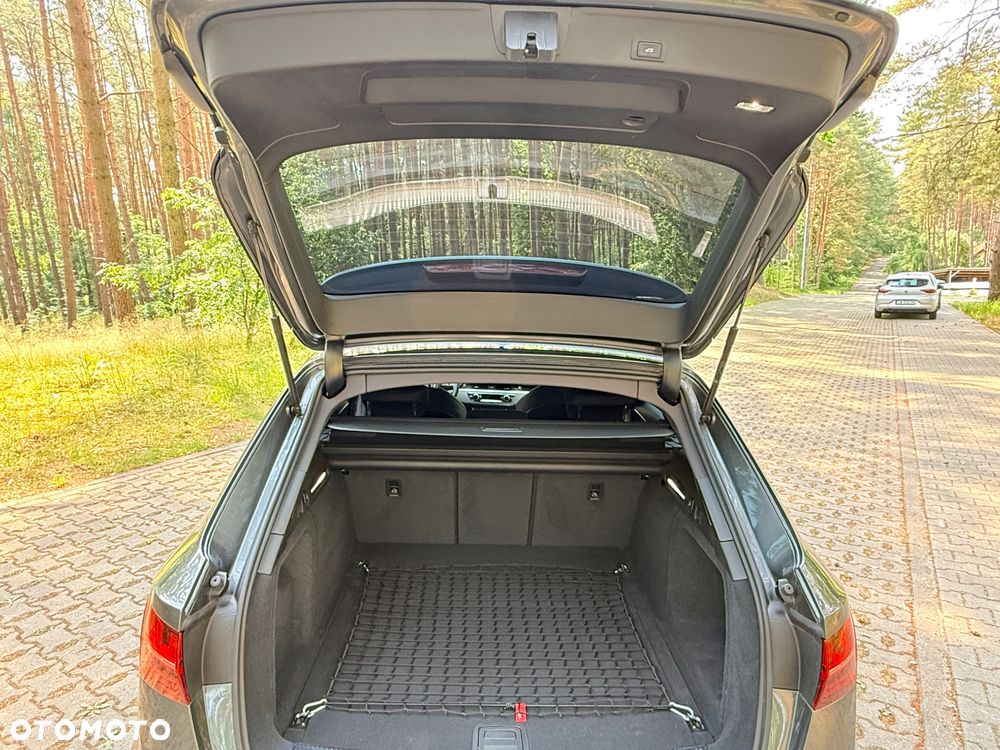 Audi A4 Avant 40 TDI mHEV S Line S tronic - 22