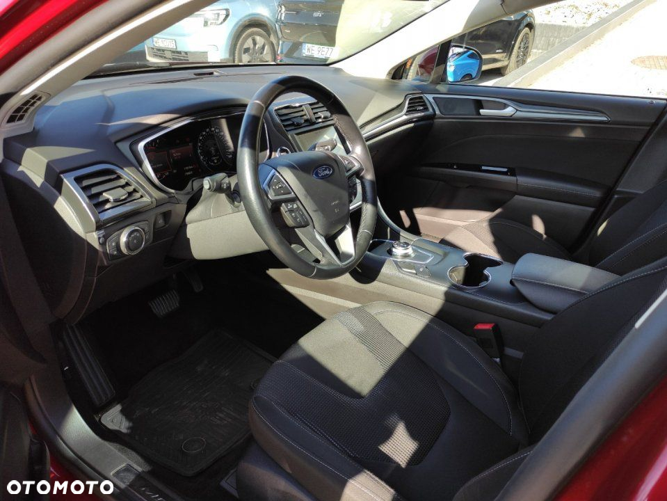 Ford Mondeo - 13