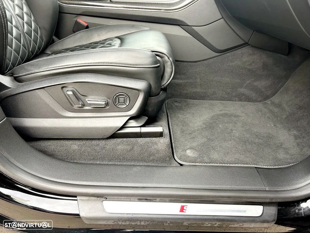 Audi SQ8 S TFSI quattro tiptronic - 25