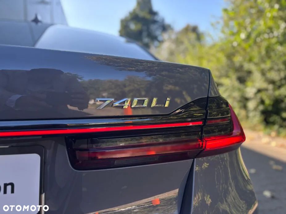 BMW Seria 7 740Li xDrive sport - 6