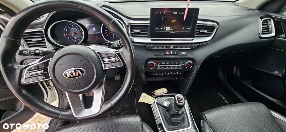 Kia Ceed - 18
