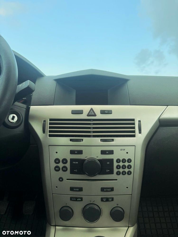Opel Astra 1.4 Enjoy - 15