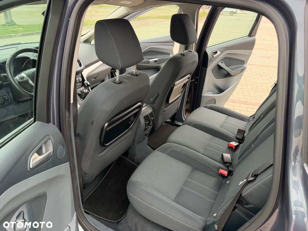 Ford C-MAX 1.6 TDCi Start-Stop-System Titanium - 19