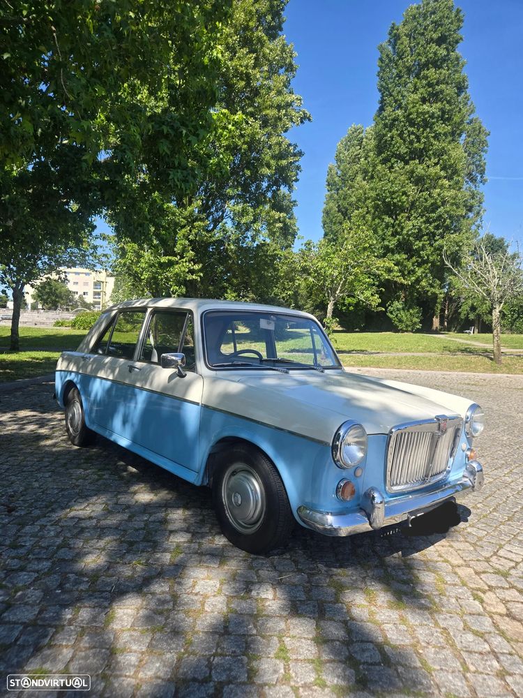 MG 1100 - 2
