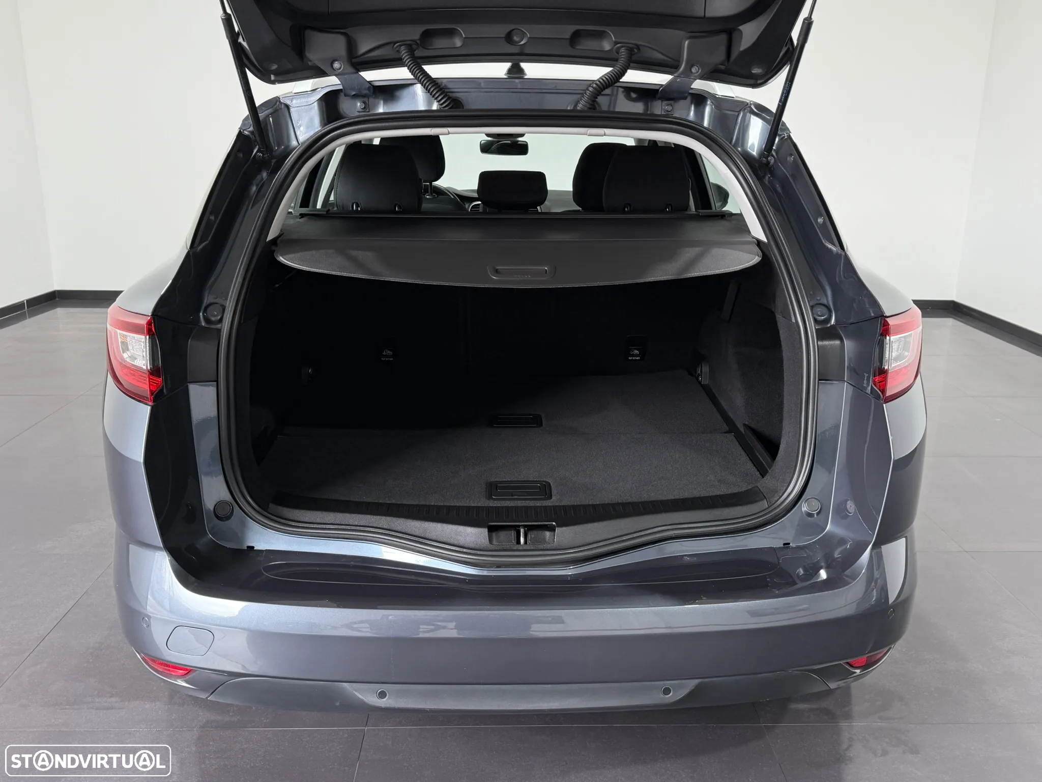 Renault Mégane Sport Tourer 1.5 dCi Limited - 42