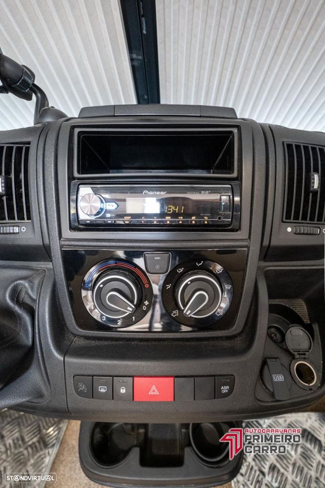 Pilote Essential P650 Cama Central - 21