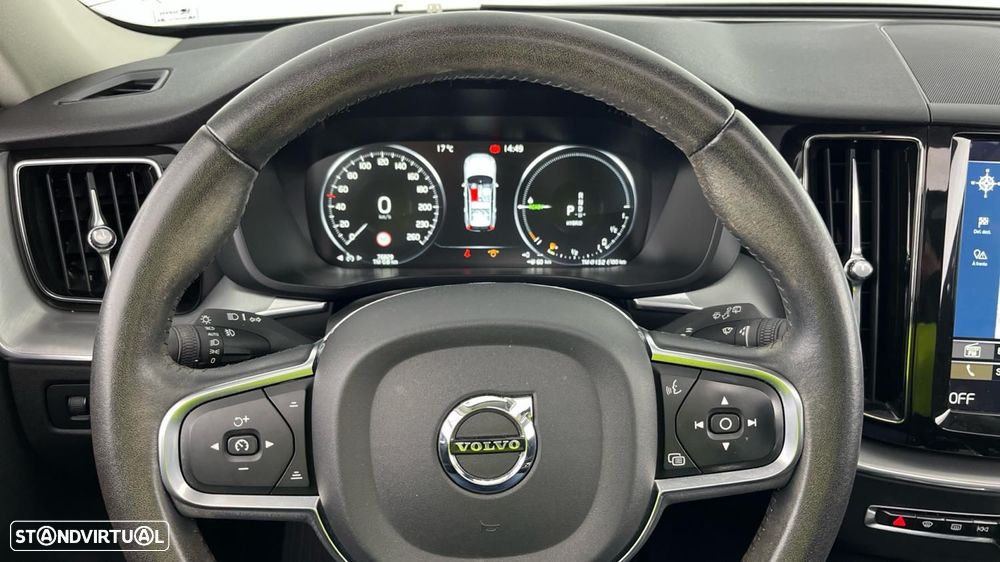 Volvo XC 60 2.0 T8 PHEV Momentum Plus AWD - 14