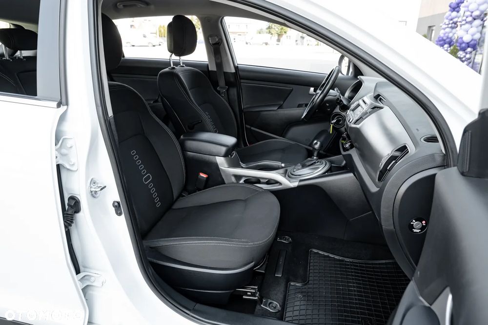 Kia Sportage 2.0 GDI 2WD Vision - 24