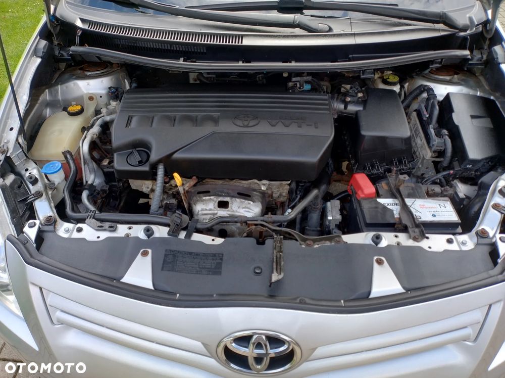 Toyota Auris 1.33 VVT-i - 40