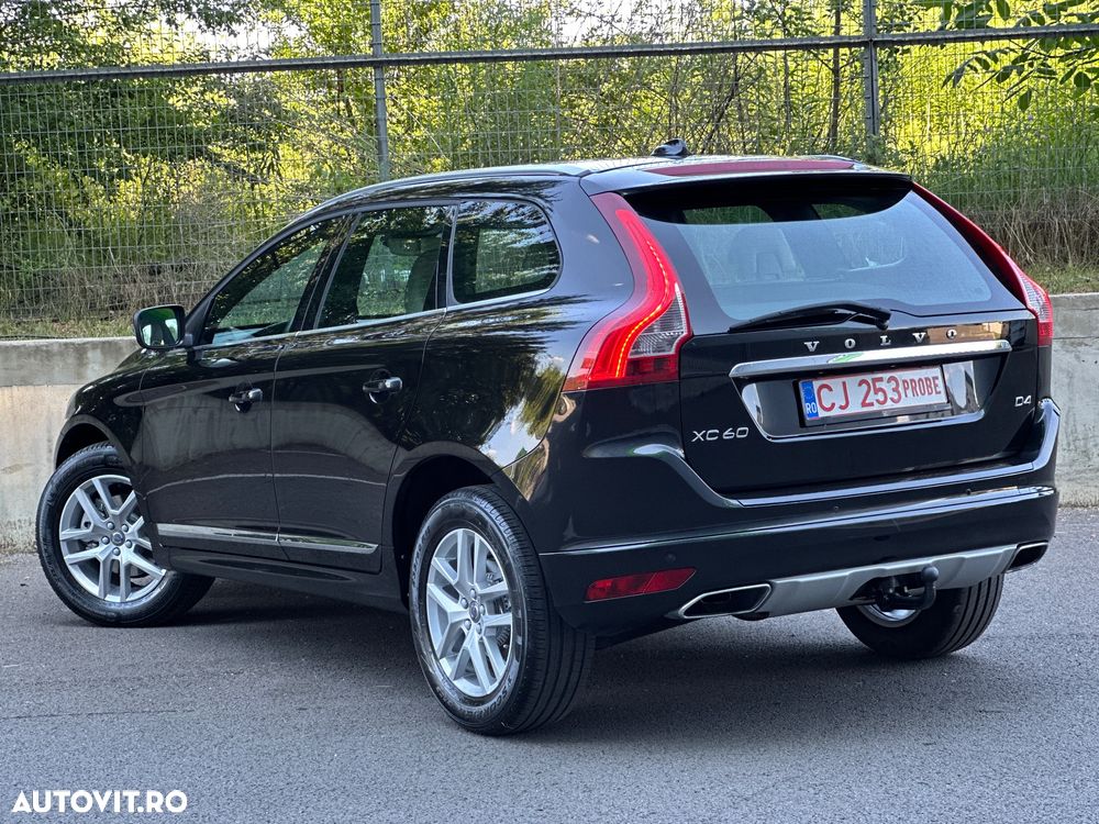 Volvo XC 60 D4 Geartronic Momentum - 8