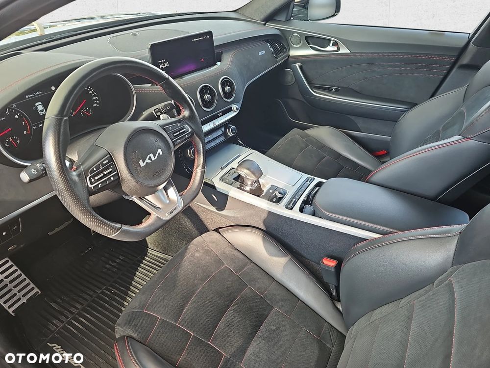 Kia Stinger 3.3 T-GDI V6 GT Prestige Line AWD - 13