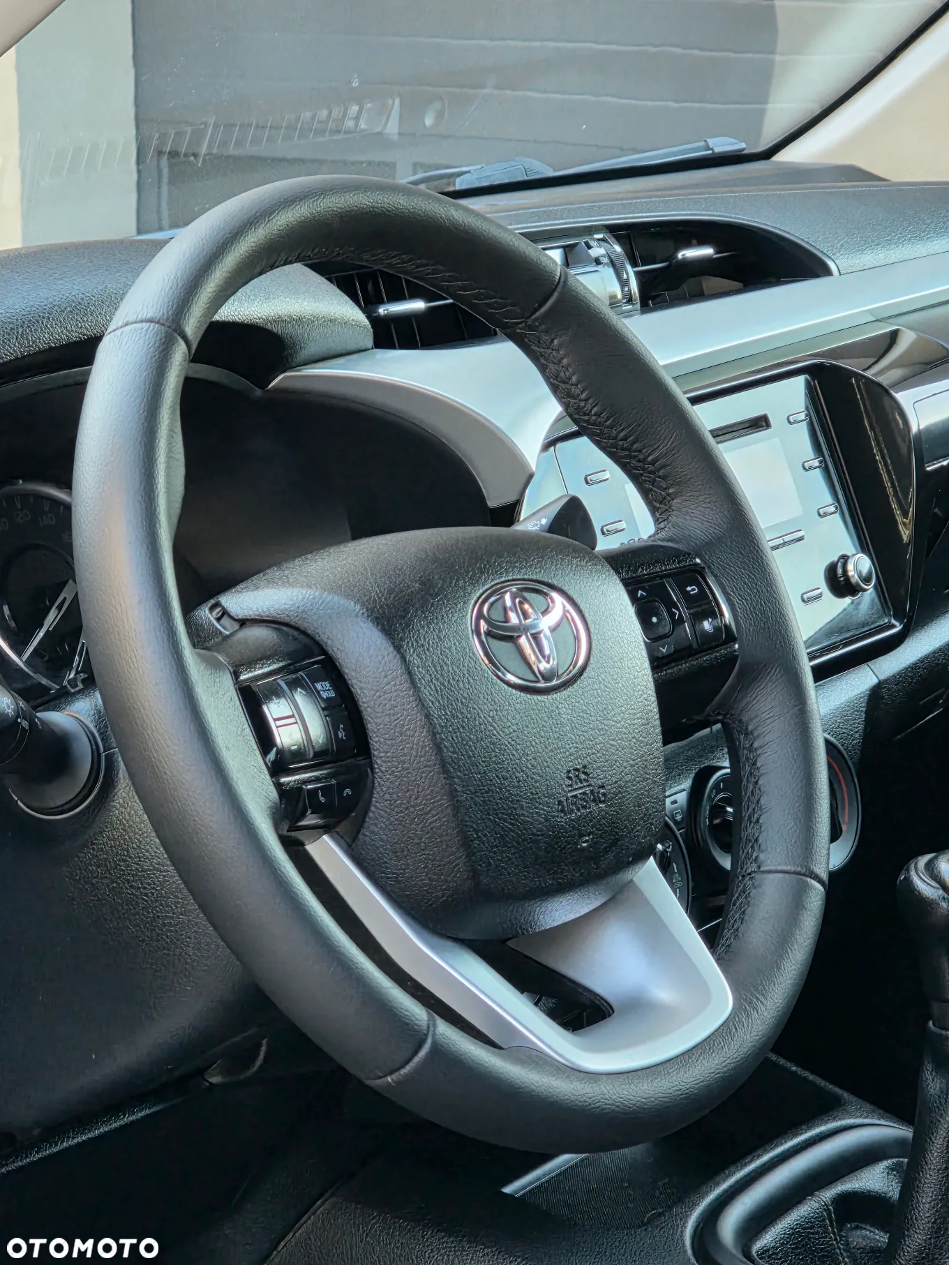Toyota Hilux 2.4 D-4D Double Cab DLX 4x4 - 13