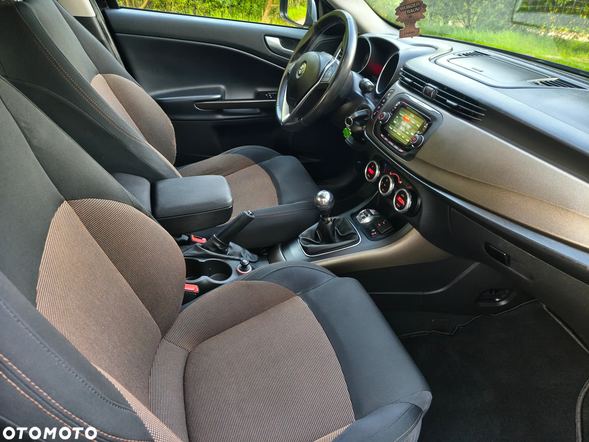 Alfa Romeo Giulietta 2.0 JTDM 16V Super - 11