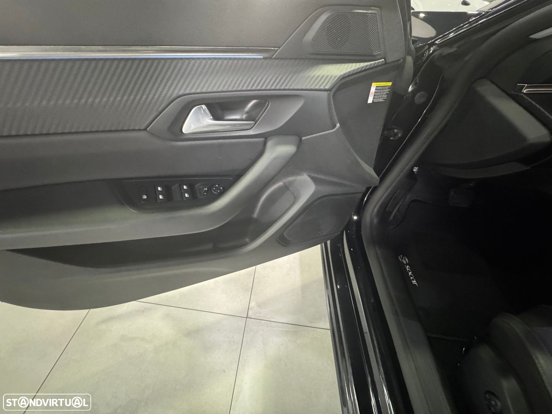 Peugeot 508 1.6 Hybrid Allure Pack e-EAT8 - 11