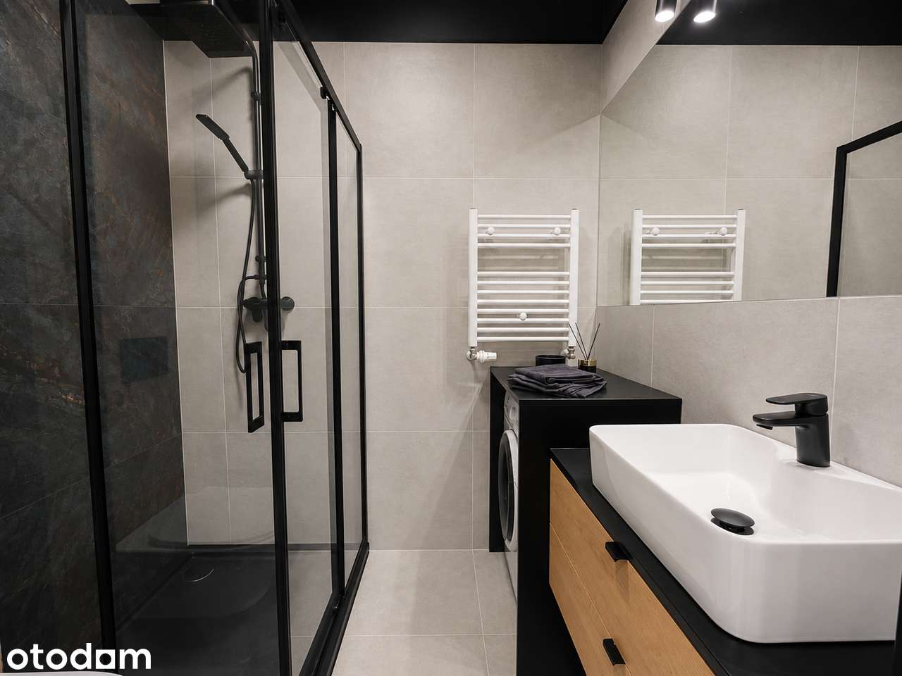 Stare Miasto | Kawalerka 34 m² z sypialnią | Balkon + Klimatyzacja