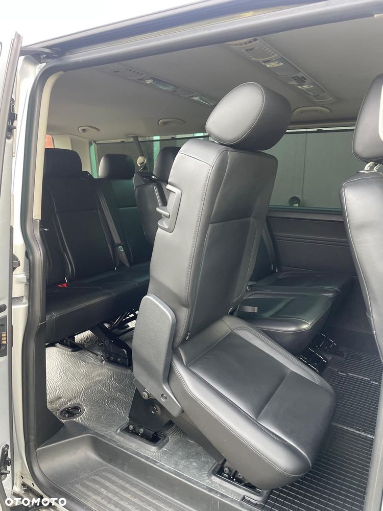Volkswagen Caravelle 2.0 TDI L2 Highline - 10