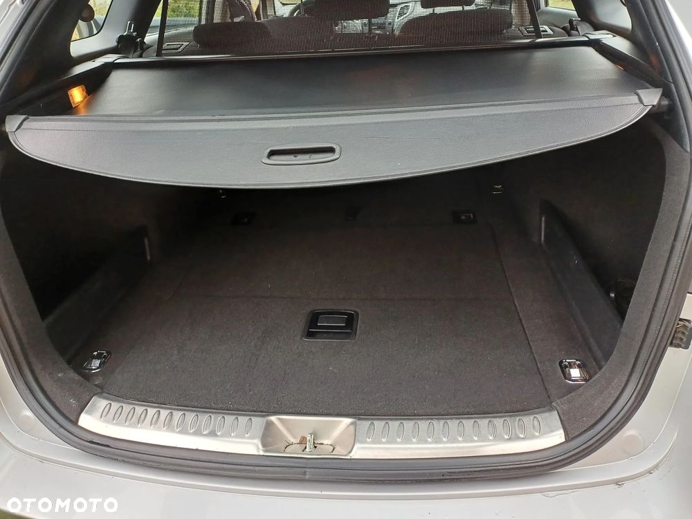 Hyundai i40 1.7 CRDi Comfort - 25