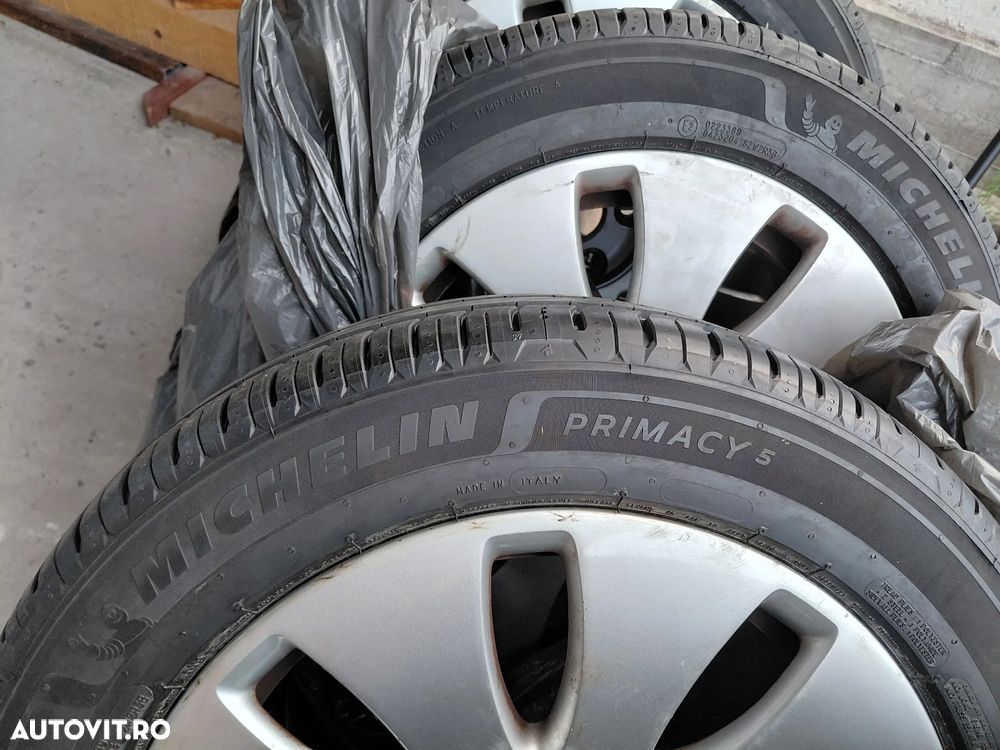 Vând jante audi originale cu anvelope noi Michelin - 4
