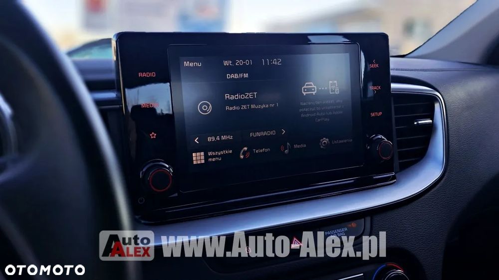 Kia Ceed 1.5 T-GDI M - 23