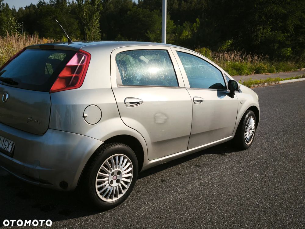 Fiat Grande Punto 1.4 8V Active - 4