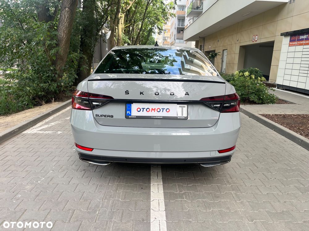 Skoda Superb 2.0 TSI Sportline DSG - 5