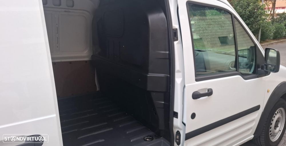 Ford CONNECT 1.8 TDCI - 9