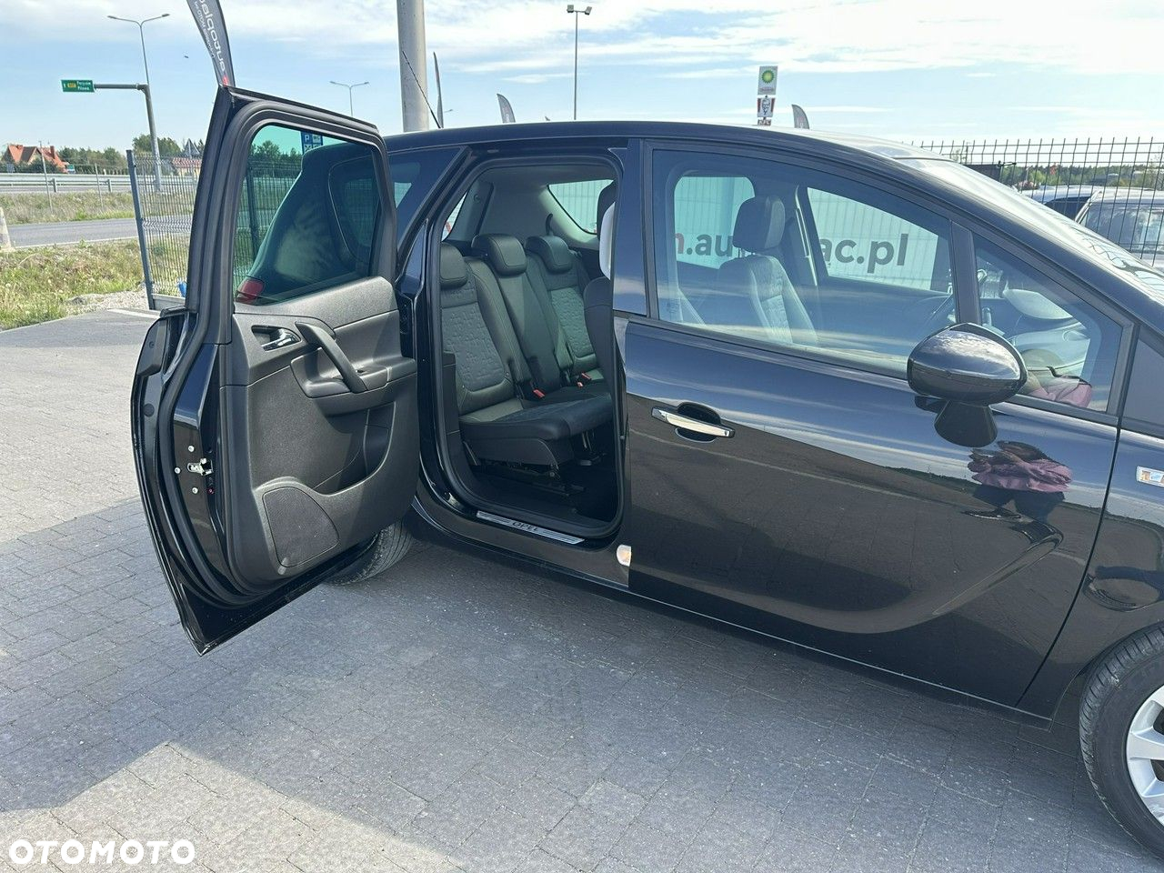 Opel Meriva - 21
