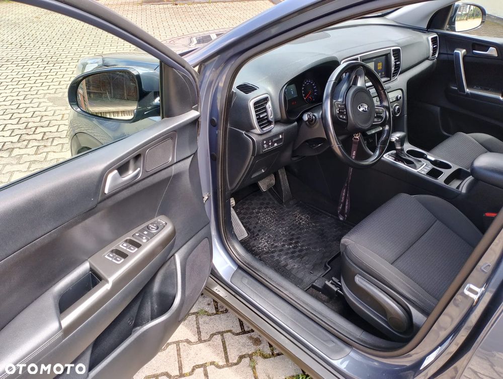 Kia Sportage 2,0 CRDI AWD Spirit - 12