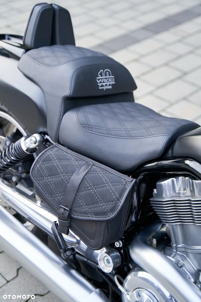 Harley-Davidson V-Rod Muscle - 20