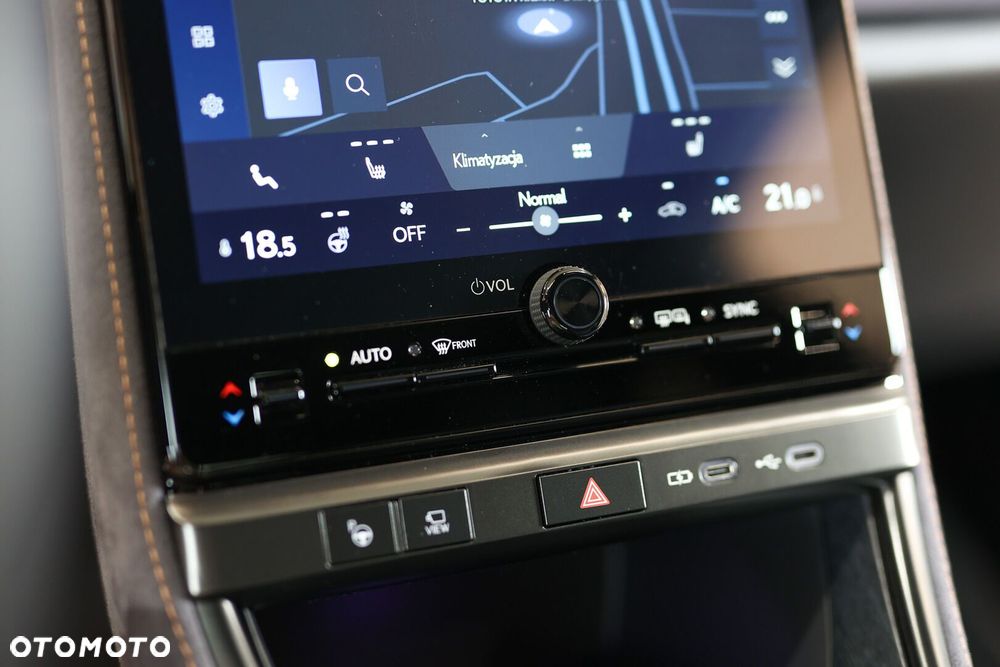 Lexus LBX 1.5 Hybrid Cool - 33