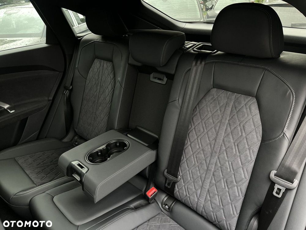 Audi Q5 Sportback - 19