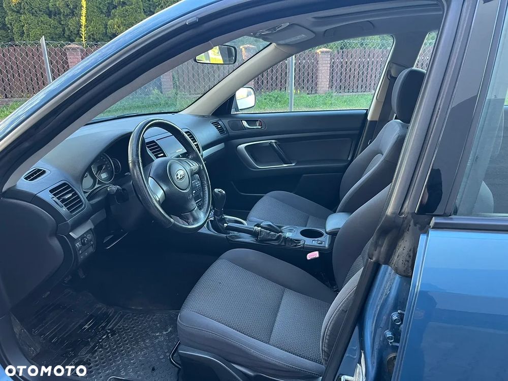 Subaru Outback - 7