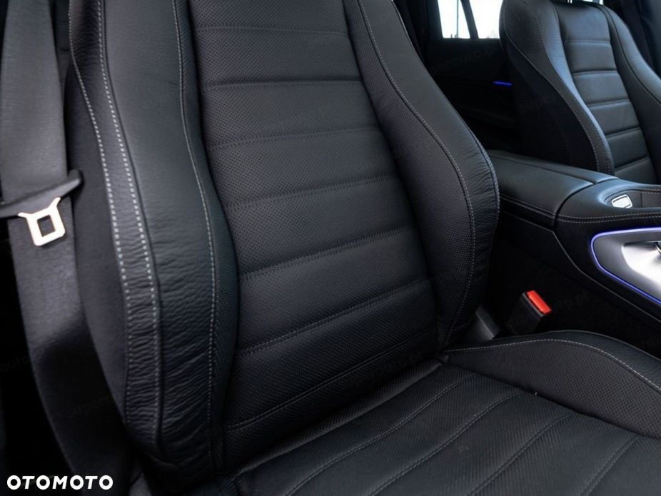 Mercedes-Benz GLS - 13