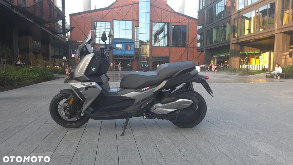 BMW C 400 X - 12