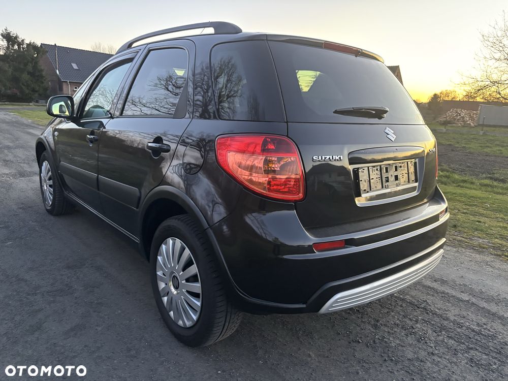 Suzuki SX4 - 3