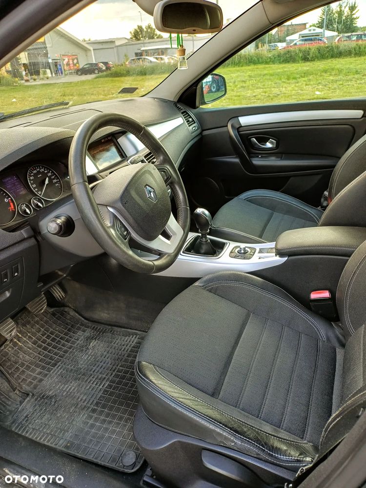 Renault Laguna 2.0 Tech Run - 6