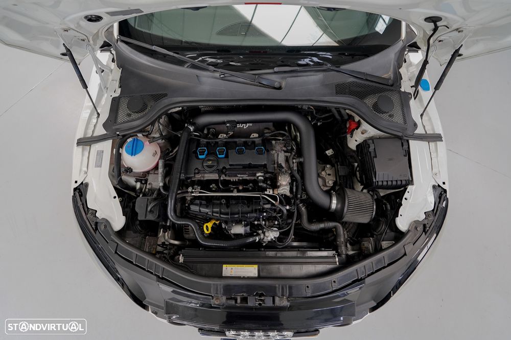 Audi TT Coupé 2.0 TFSI S-line - 32