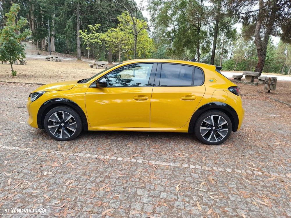 Peugeot e-208 50 kWh GT Line - 6