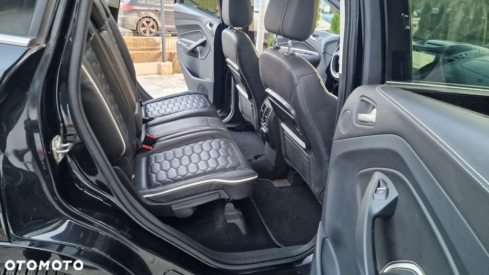 Ford Kuga 2.0 TDCi 4x4 Vignale - 31