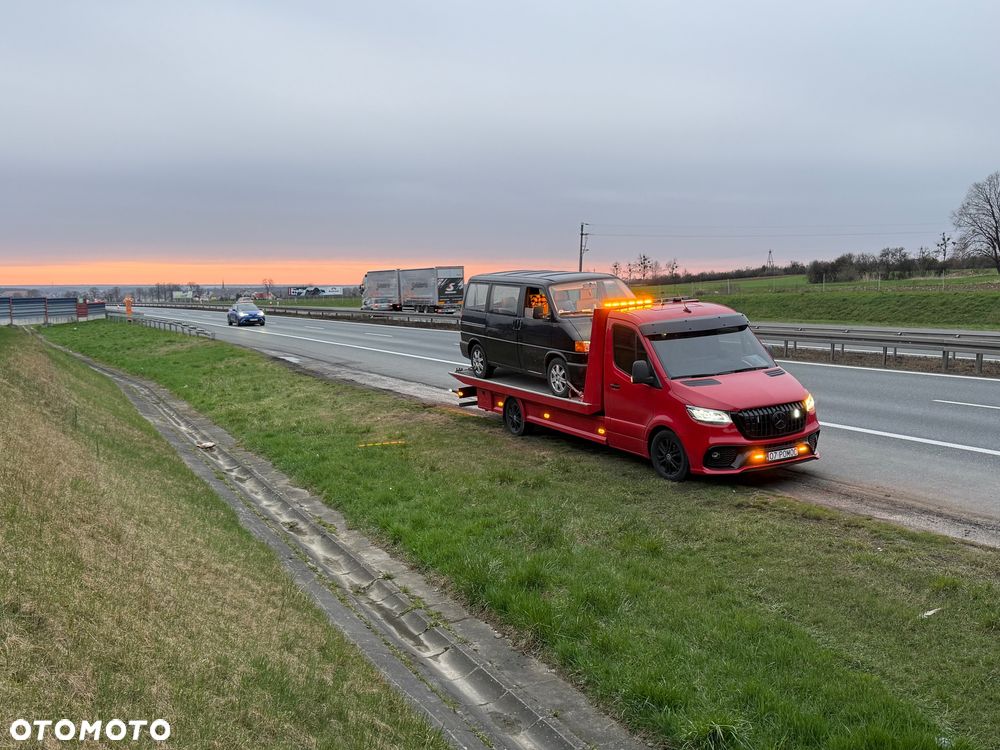 Mercedes-Benz Sprinter 319 3.0 v6 - 25
