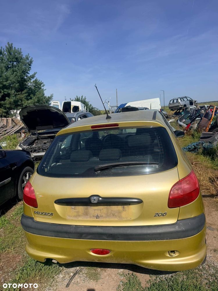 części KLAPA TYŁ KAW Peugeot 206 hatchback 3 drzwi 2003r. 1.4 benzyna 55kw - 1