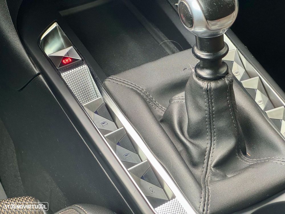 DS DS3 Crossback 1.5 BlueHDi So Chic - 38