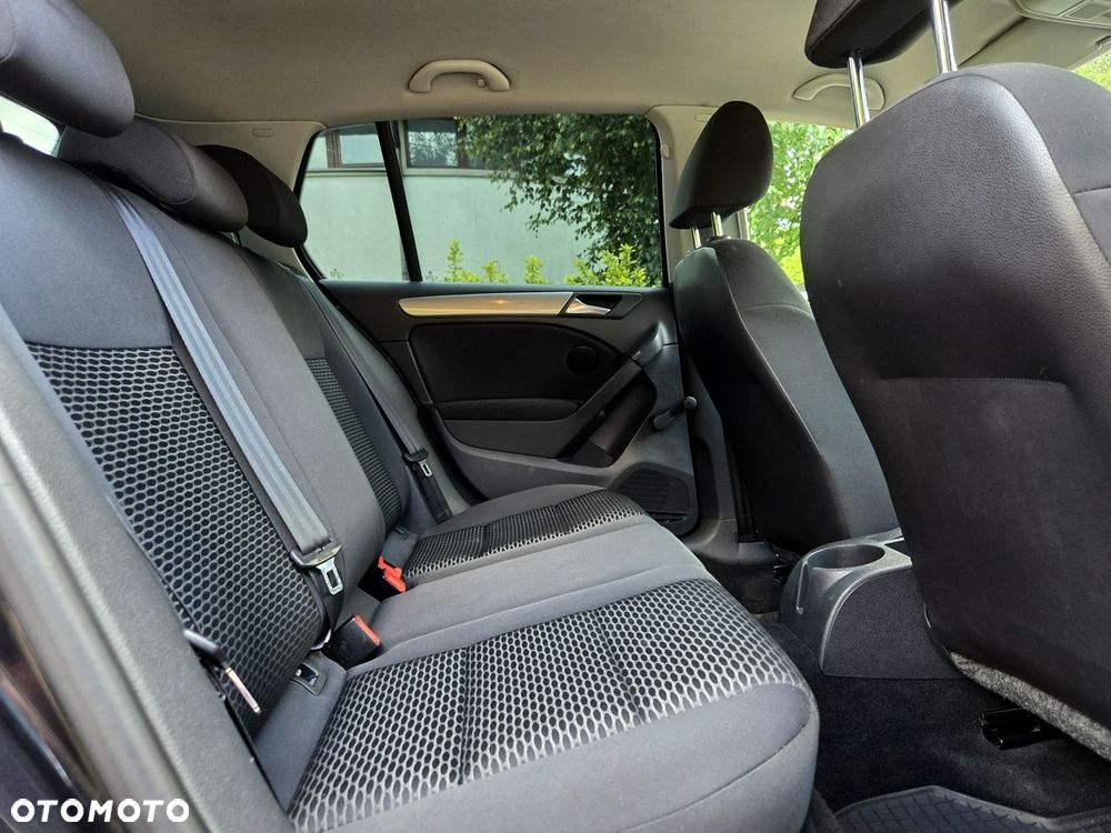 Volkswagen Golf 1.6 TDI Trendline - 11