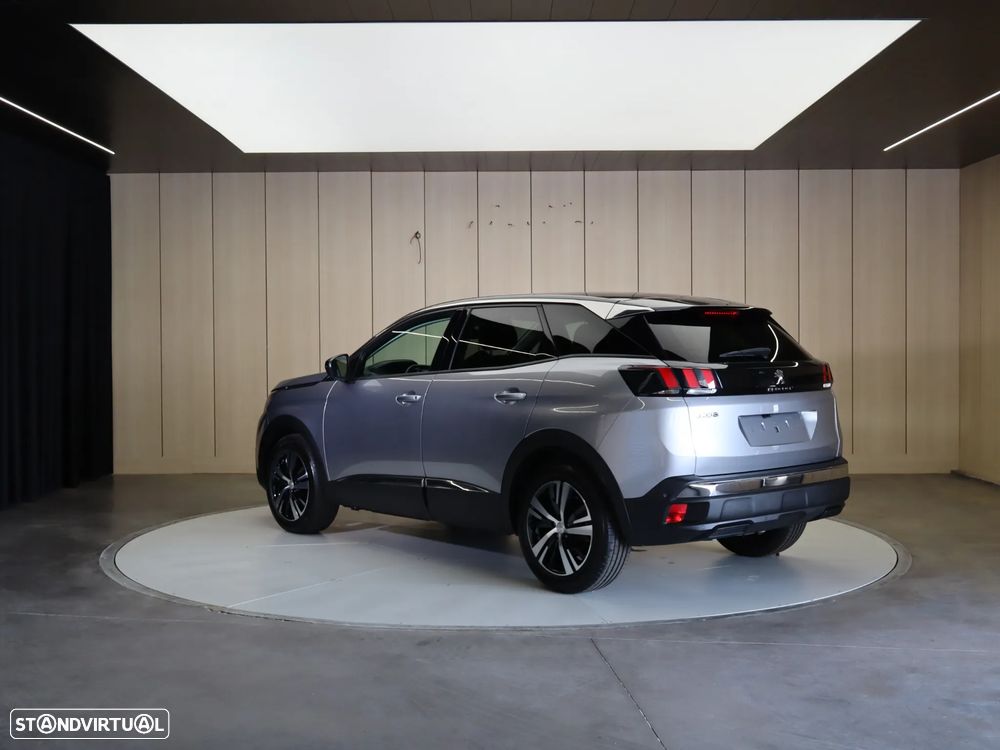 Peugeot 3008 BlueHDi 130 Stop & Start EAT8 Allure - 4