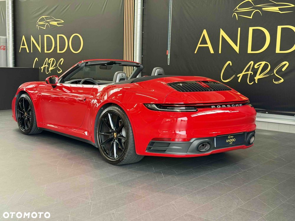 Porsche 911 Carrera - 9