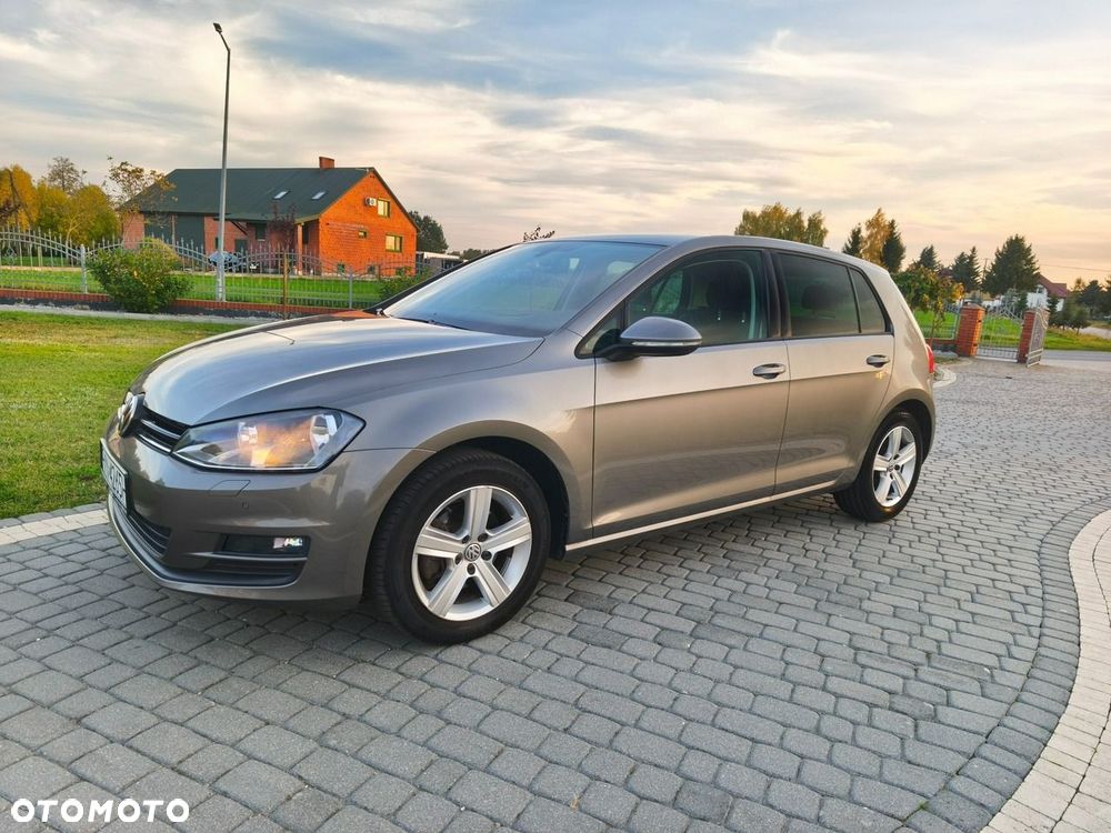 Volkswagen Golf 1.4 TSI (BlueMotion Technology) Highline - 2